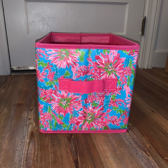 Lily Pulitzer Storage Bin/Dorm Bin - Picture 2 of 3